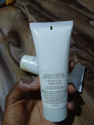 Elizabeth Taylor White Diamonds Body Cream Wash