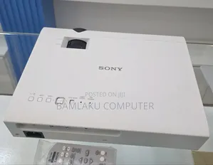 Sony Projector Model Name VPL-Dx100