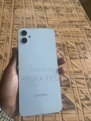 Samsung Galaxy A05 64 GB Silver