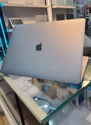 New Laptop Apple MacBook Pro 2019 16GB Intel Core i9 SSD 1T