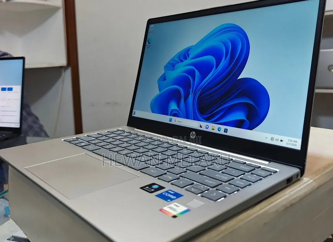New Laptop HP Stream Notebook 16GB Intel Core i5 SSD 1T