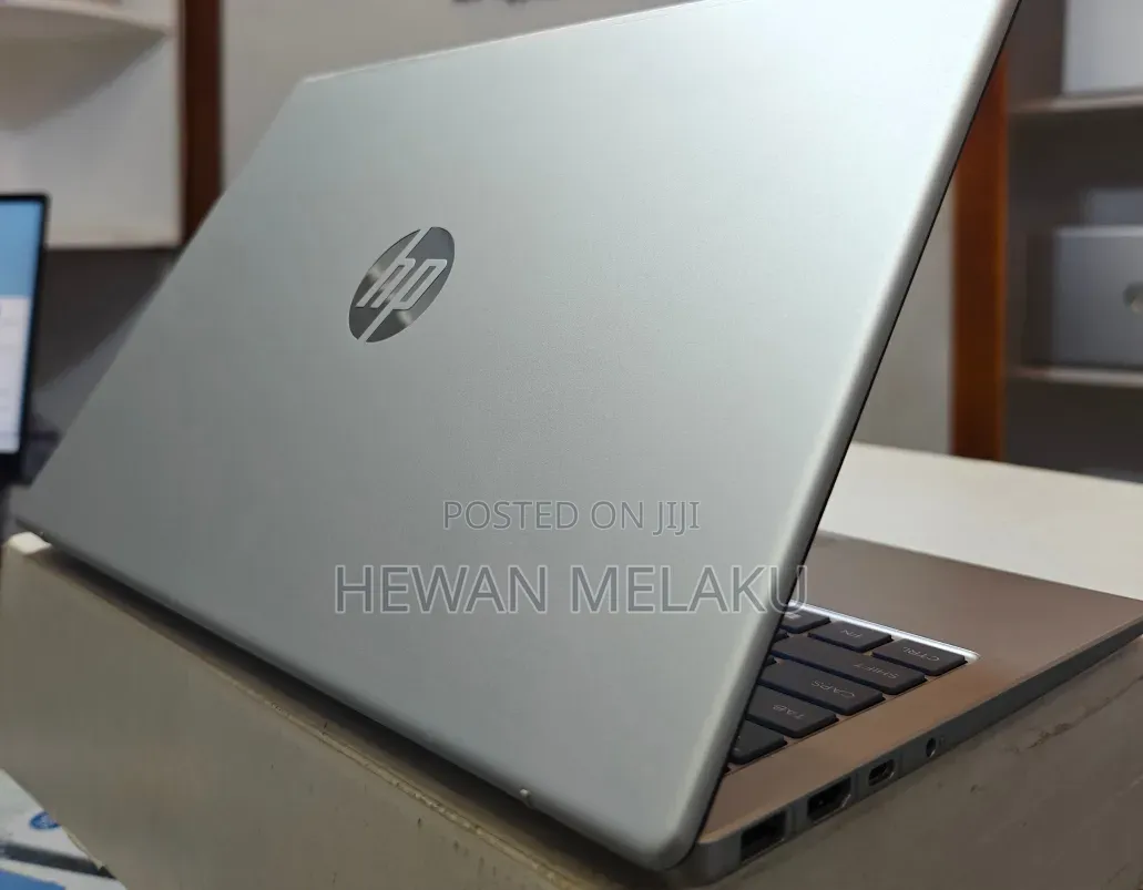 New Laptop HP Stream Notebook 16GB Intel Core i5 SSD 1T