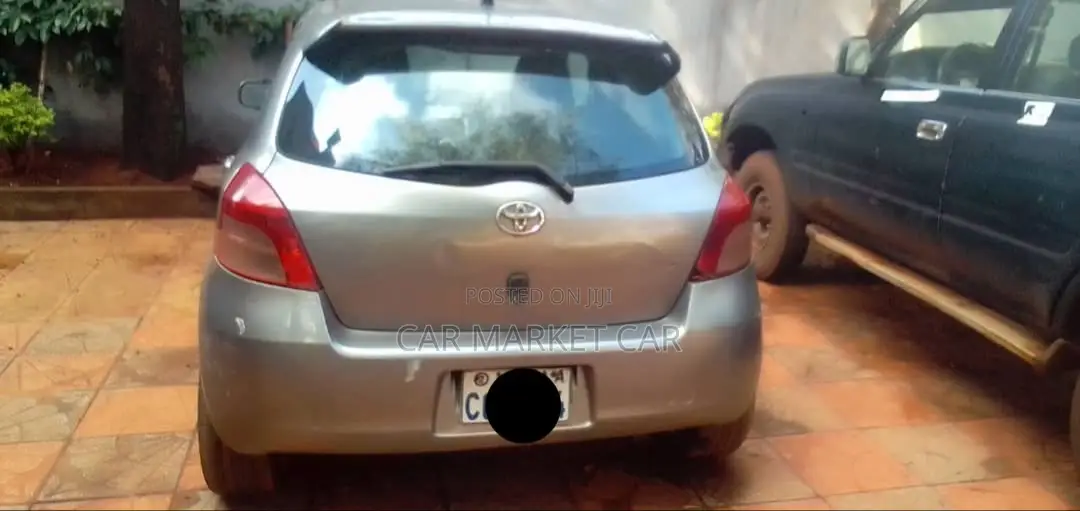 Toyota Yaris 1.0 VVT-i 2007 Gray