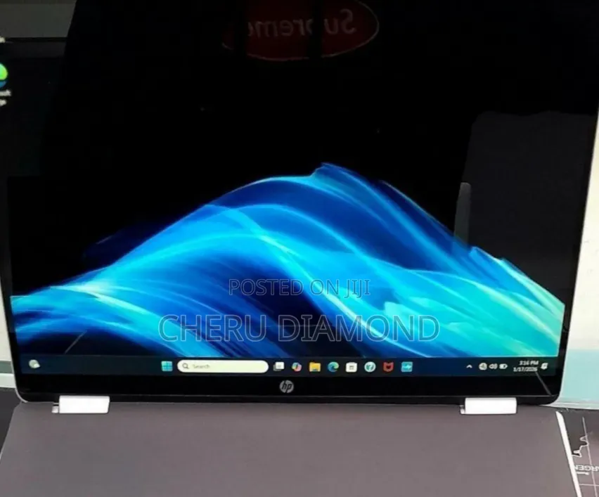 New Laptop HP OmniBook 5 Flip 16GB Intel Core i7 SSD 512GB