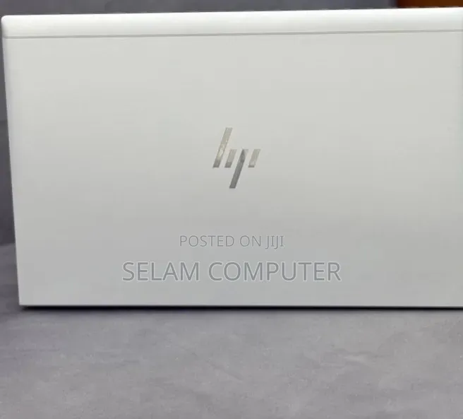 New Laptop HP EliteBook 830 G8 8GB Intel Core i5 SSD 512GB