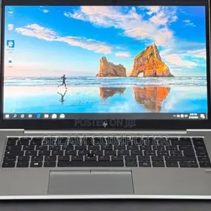New Laptop HP EliteBook 830 G8 8GB Intel Core i5 SSD 512GB