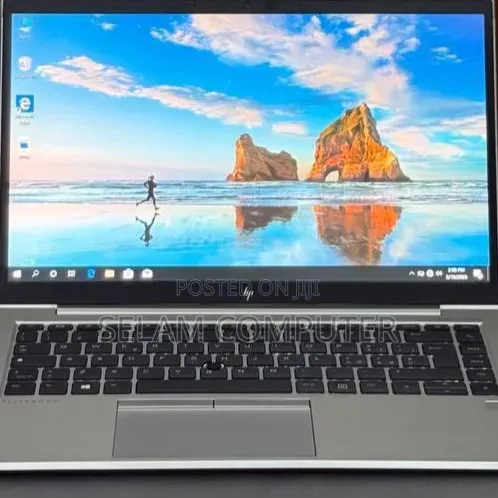 New Laptop HP EliteBook 830 G8 8GB Intel Core i5 SSD 512GB