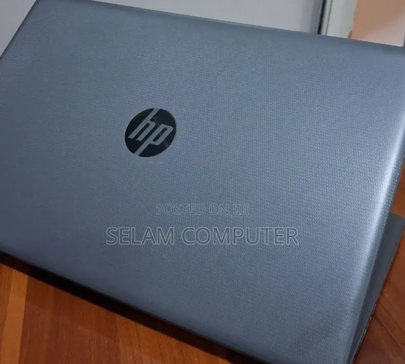 New Laptop HP Stream Notebook 8GB Intel Core i7 SSD 256GB