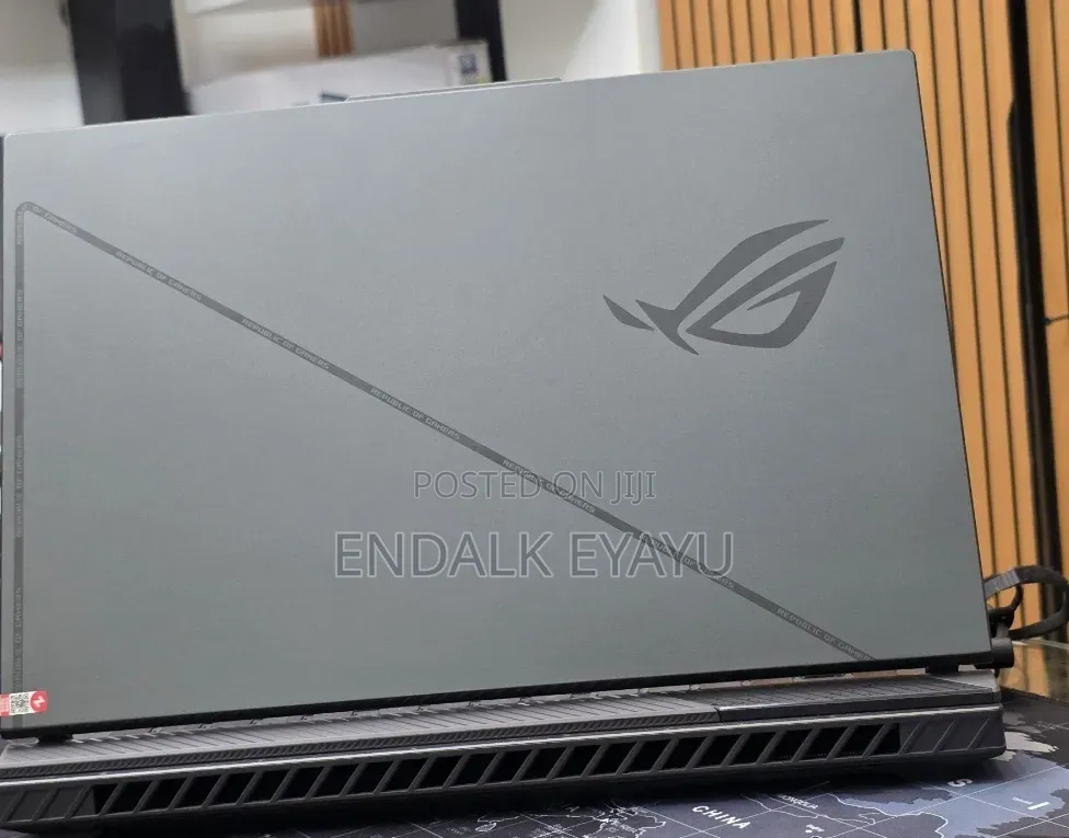 New Laptop Asus ROG Strix G16 G614 16GB Intel Core i9 SSD 1T