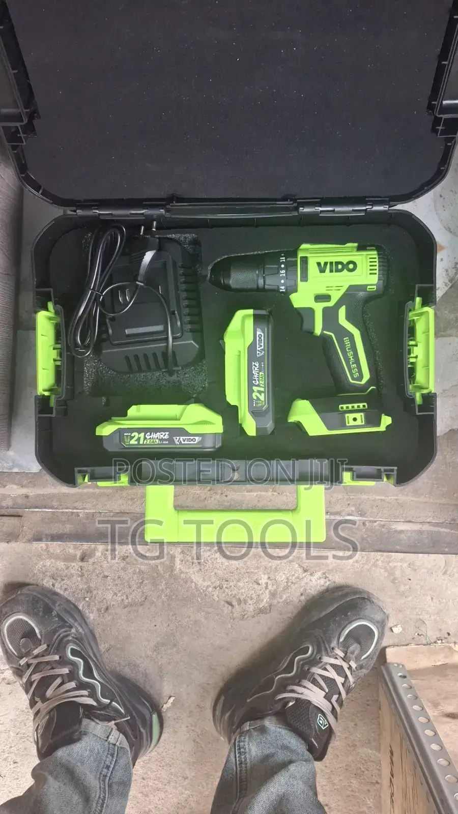 Vido Charger Drill