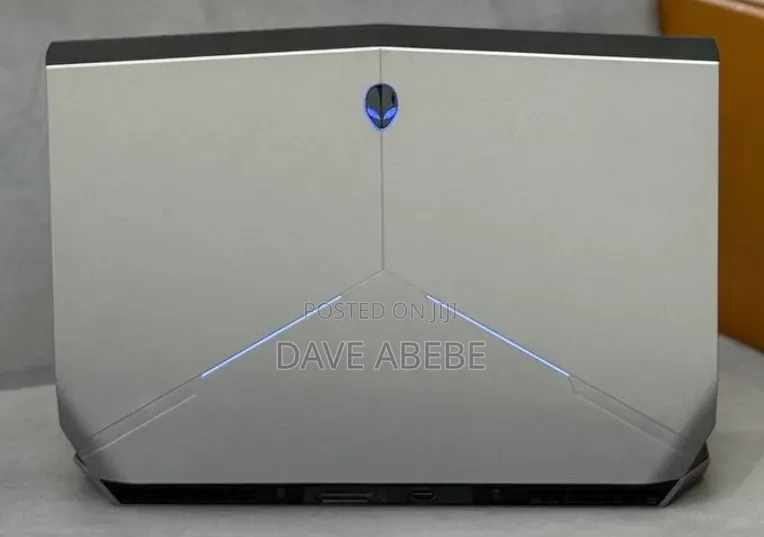 New Laptop Dell Allenware M15 R5 16GB Intel Core i7 SSD 500GB
