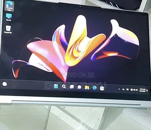 New Laptop Lenovo Yoga 9i 16GB Intel Core i7 SSD 512GB