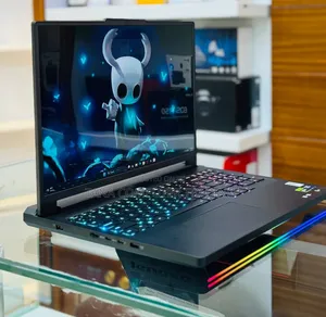 New Laptop Lenovo Legion 7 64GB Intel Core Ultra 9 SSD 2T