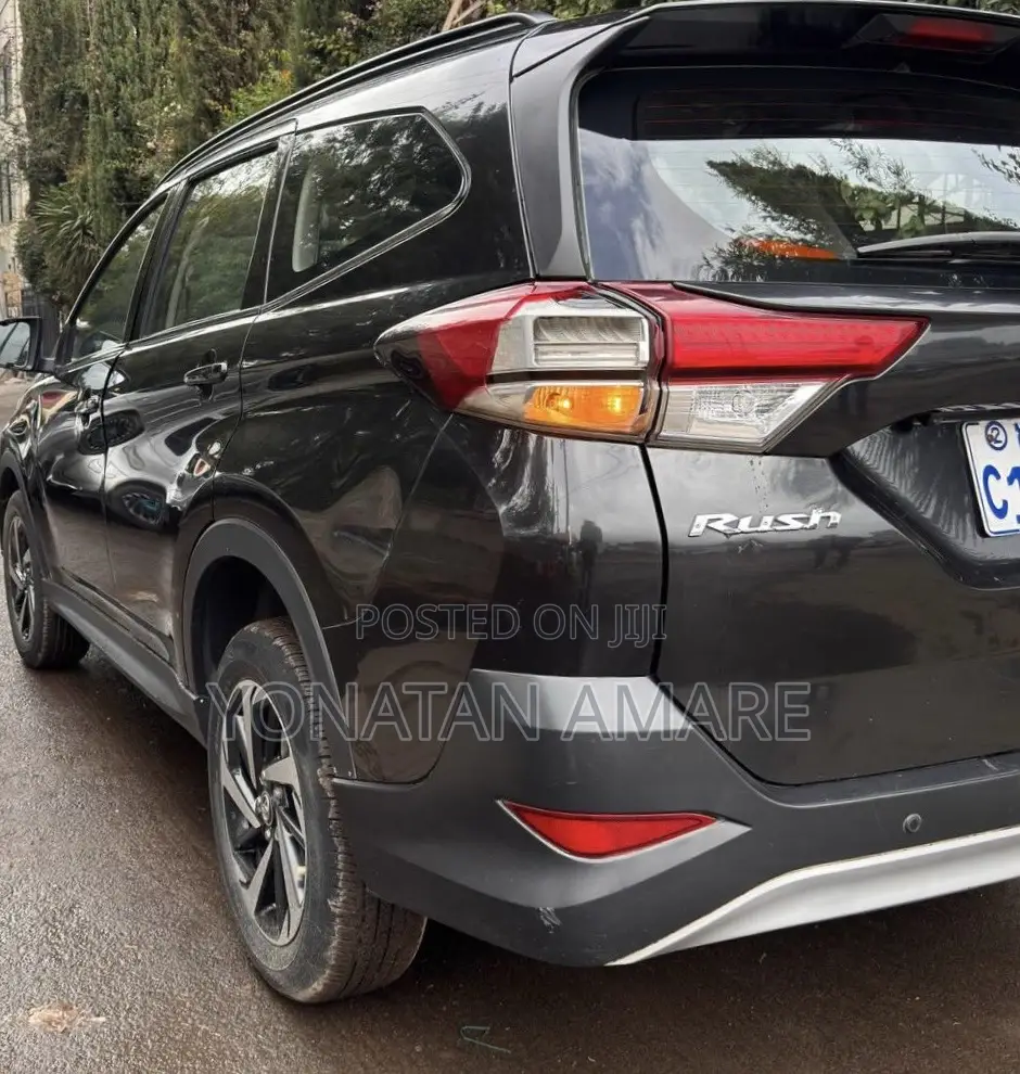 Toyota Rush 2022 Black