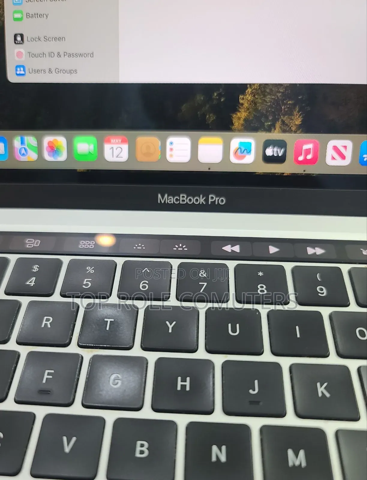 New Laptop Apple MacBook Pro M1 16GB Apple M1 Pro SSD 256GB