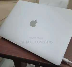 New Laptop Apple MacBook Pro M1 16GB Apple M1 Pro SSD 256GB