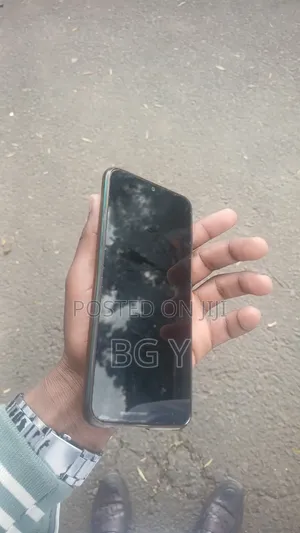 Infinix Smart 5 32 GB Purple
