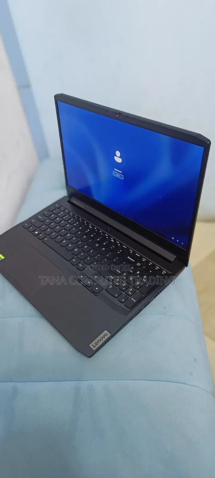 Laptop Lenovo IdeaPad 100 24GB AMD Ryzen 5 SSD 256GB