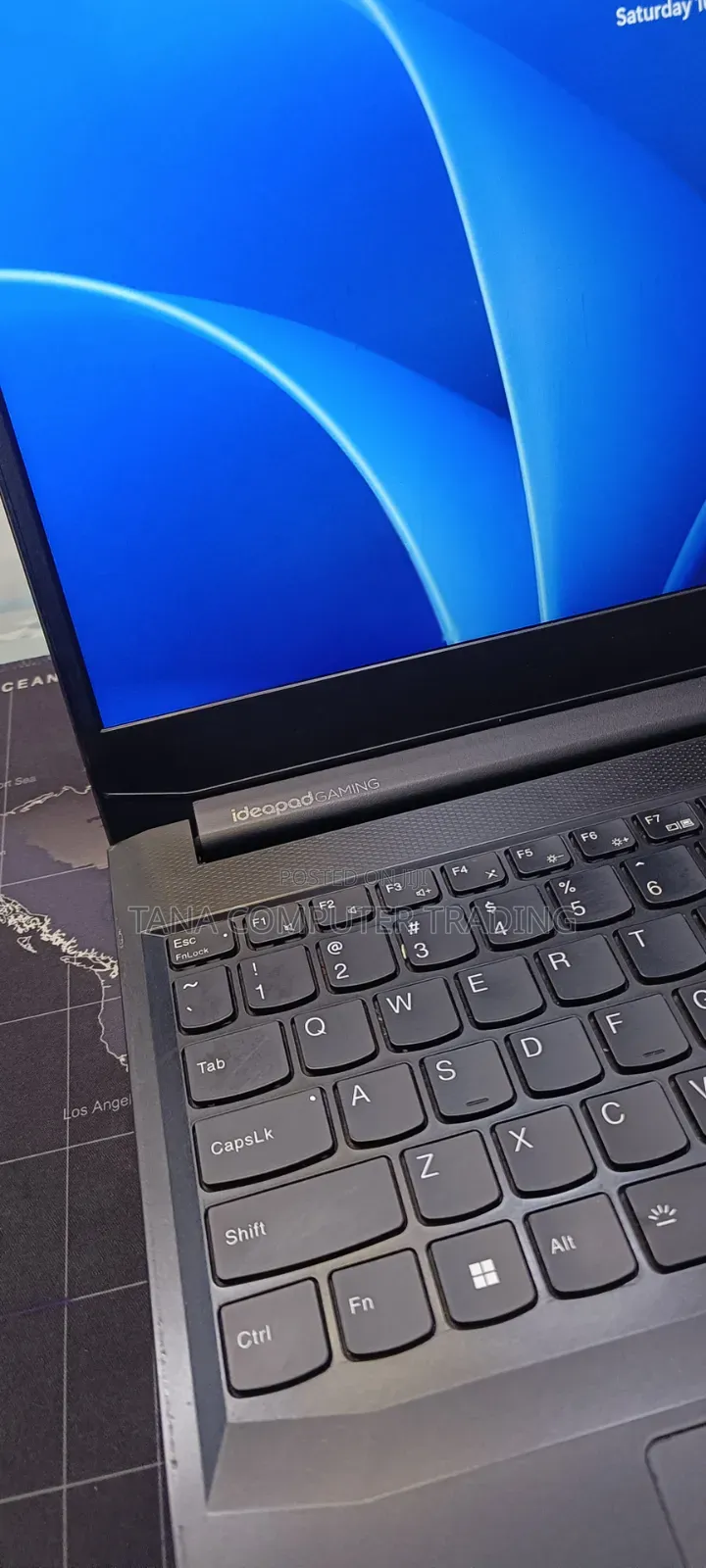 Laptop Lenovo IdeaPad 100 24GB AMD Ryzen 5 SSD 256GB