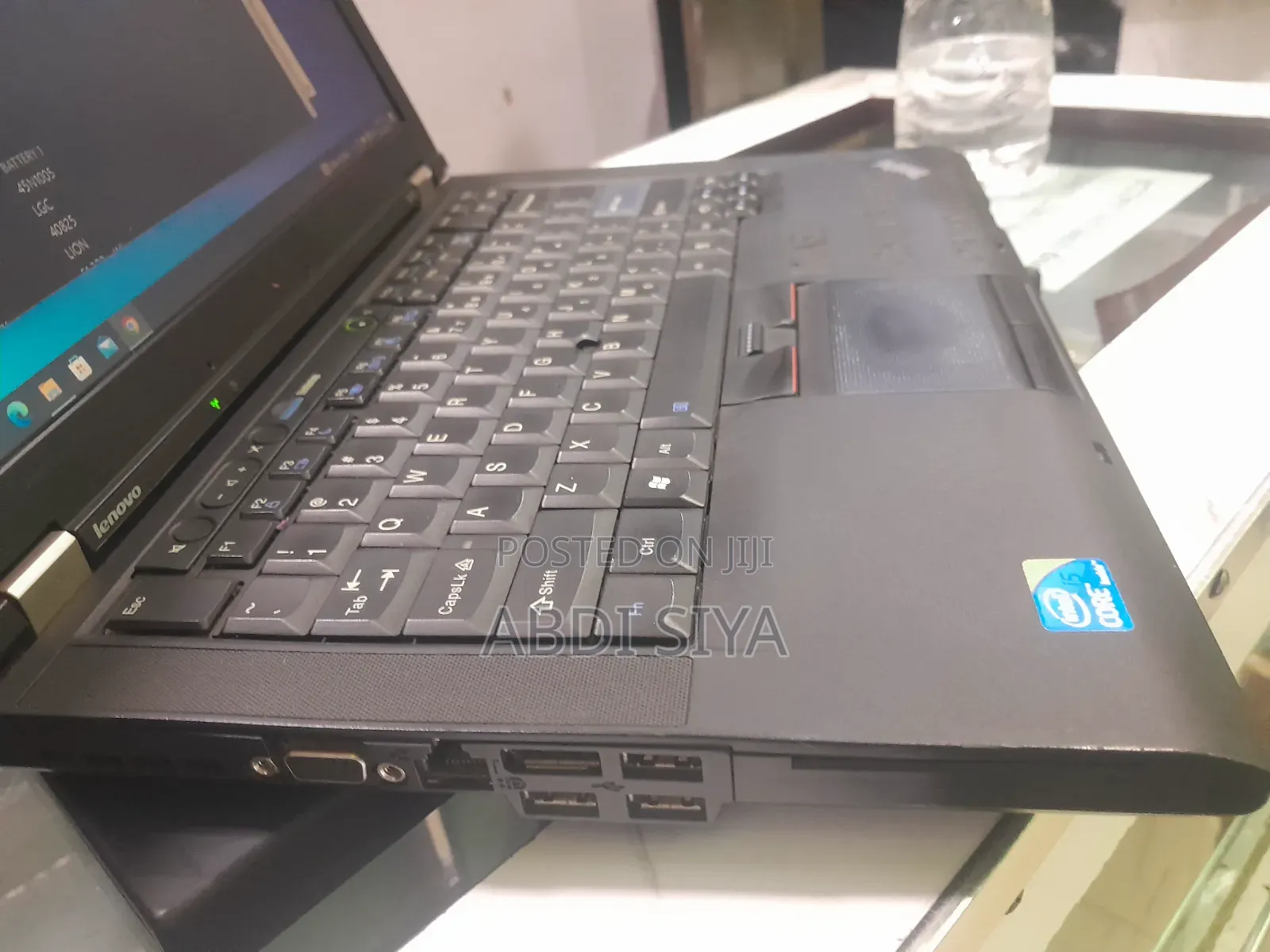 Laptop Lenovo ThinkPad X1 Yoga 4GB Intel Core i5 HDD 500GB