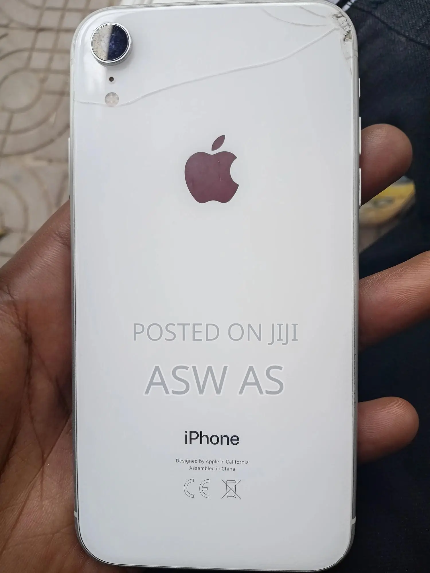 Apple iPhone XR 64 GB White