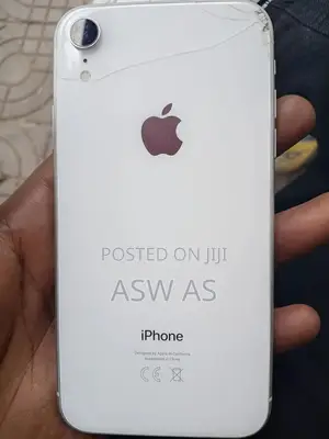 Apple iPhone XR 64 GB White