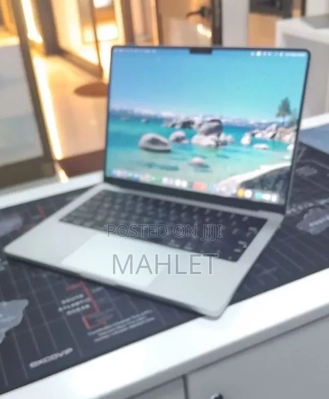 New Laptop Apple MacBook Pro M1 16GB Apple M1 Pro SSD 512GB