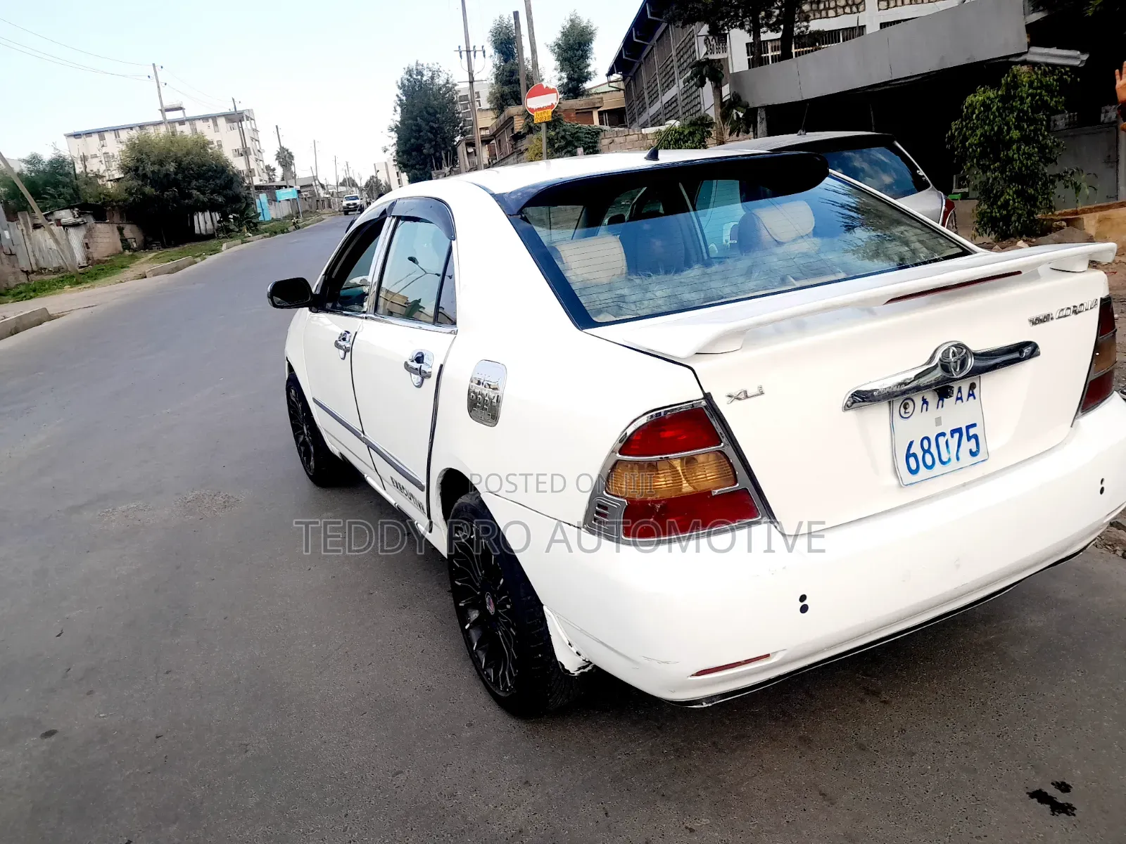 Toyota Corolla 2002 White