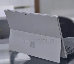 New Laptop Microsoft Surface Laptop 4 8GB Intel Core i5 SSD 256GB