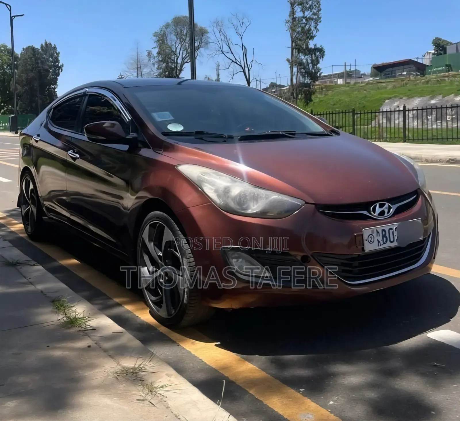 Hyundai Avante 2013 Red
