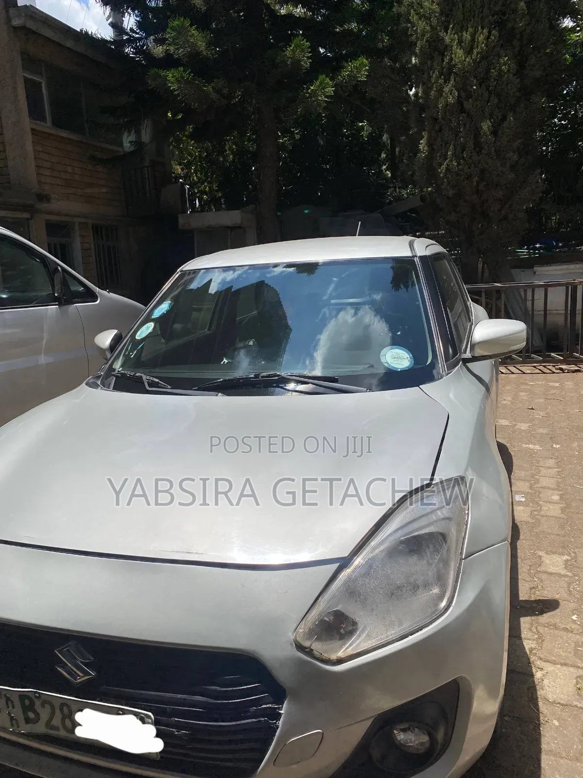Suzuki Swift 2021 Silver