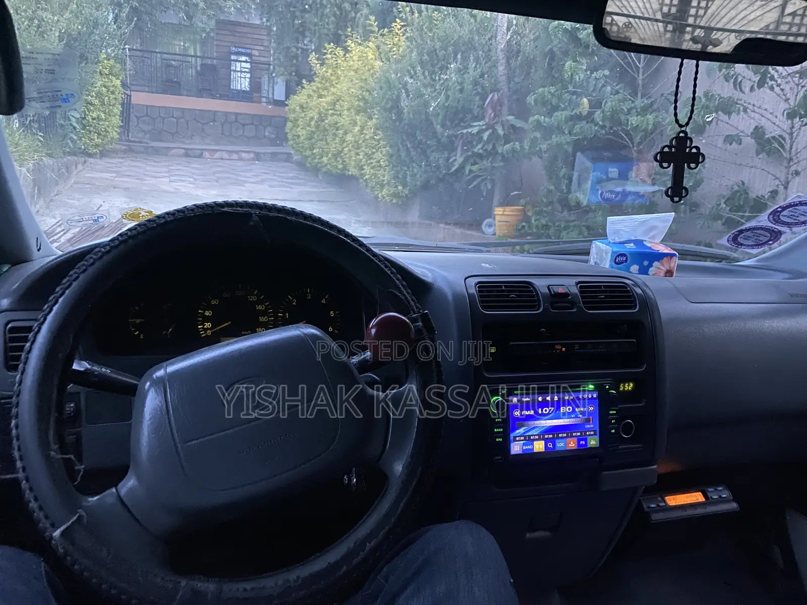 Toyota HiAce 2006 White