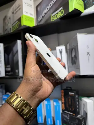 New Apple iPhone 13 128 GB White