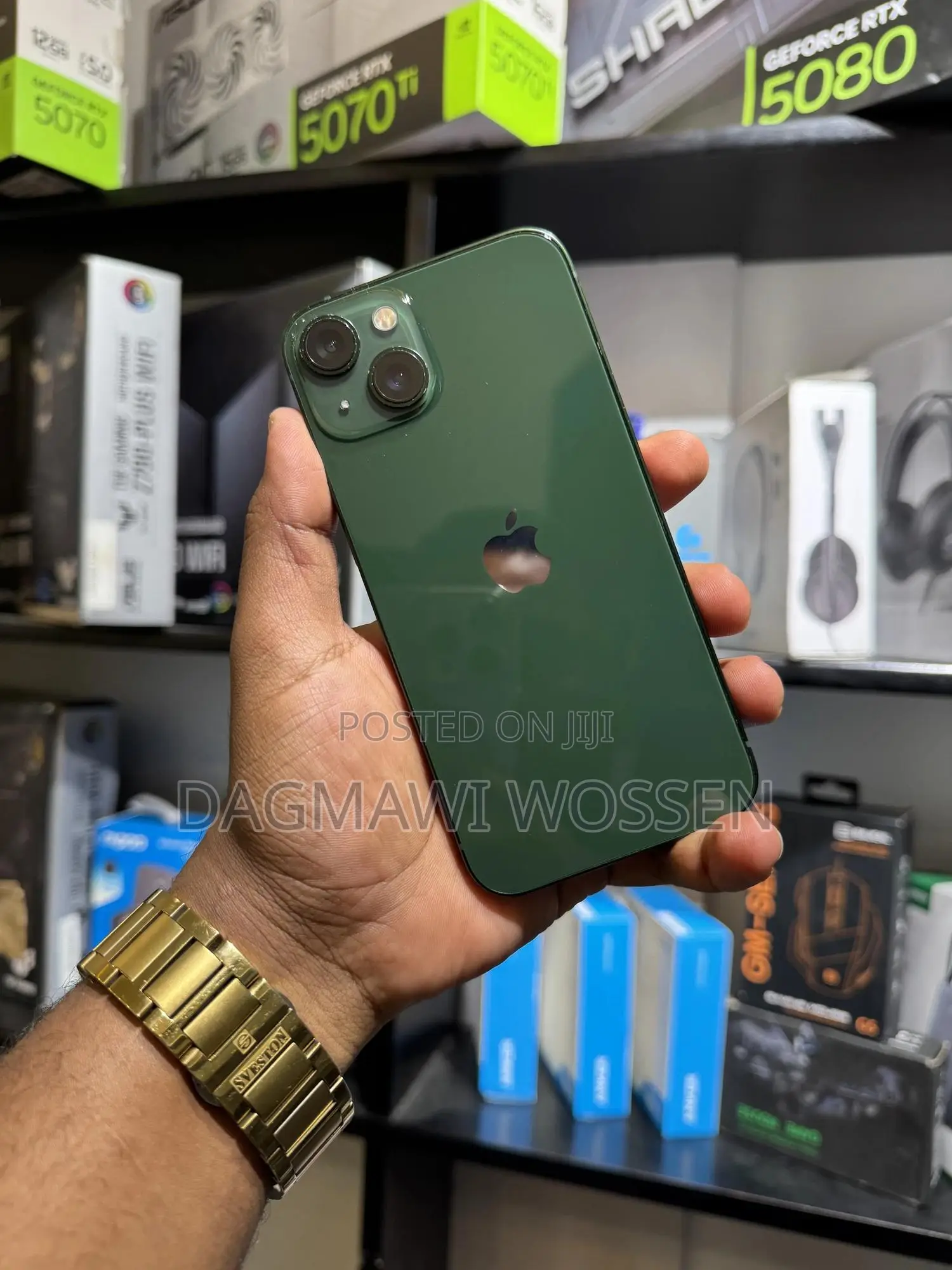 New Apple iPhone 13 128 GB Green