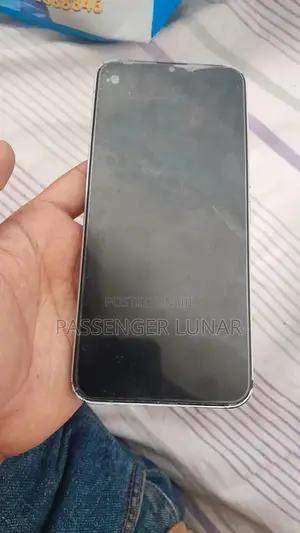 Tecno Spark 8C 64 GB White