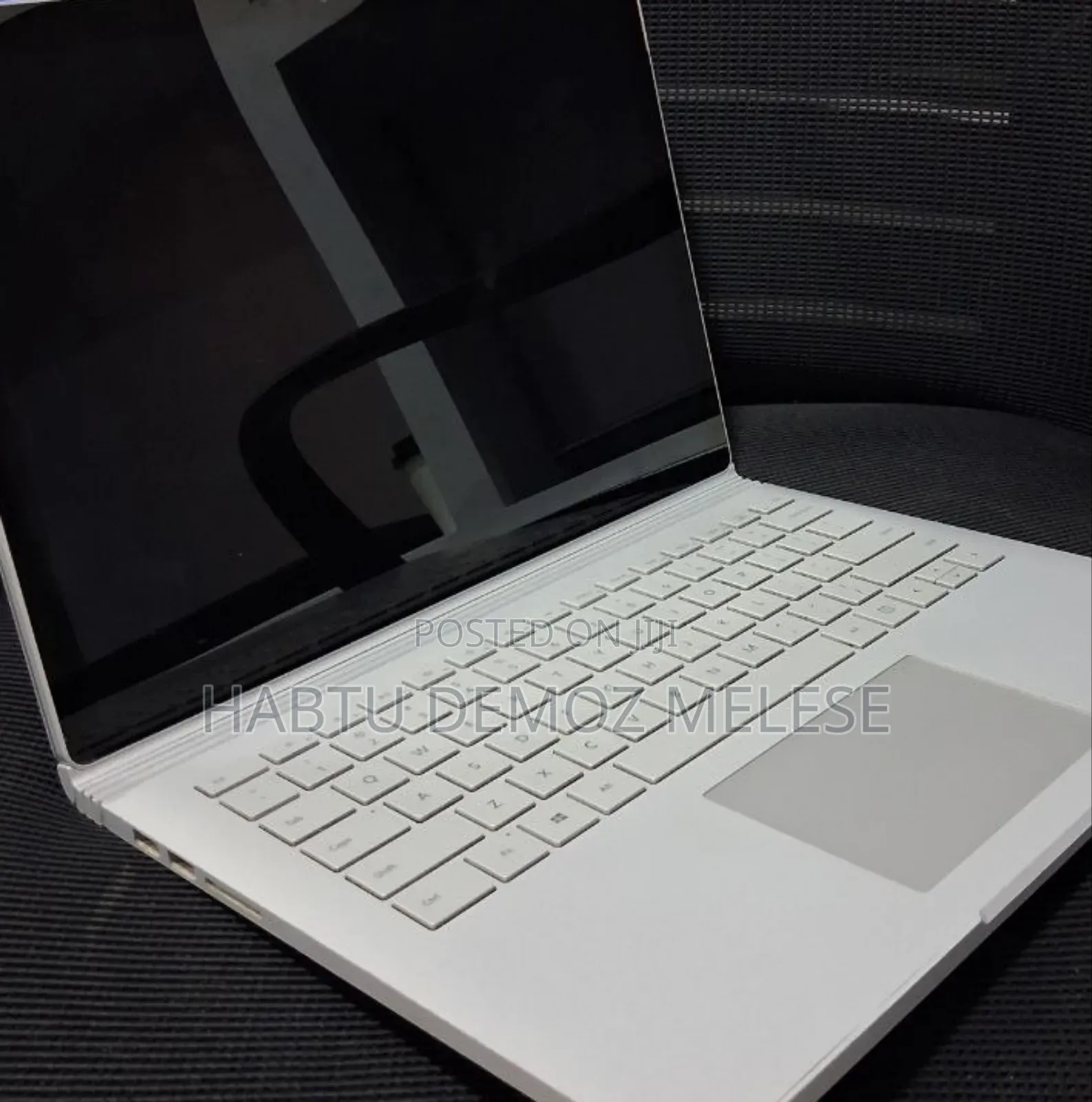 New Laptop Microsoft Surface Book 2 16GB Intel Core i7 SSD 512GB