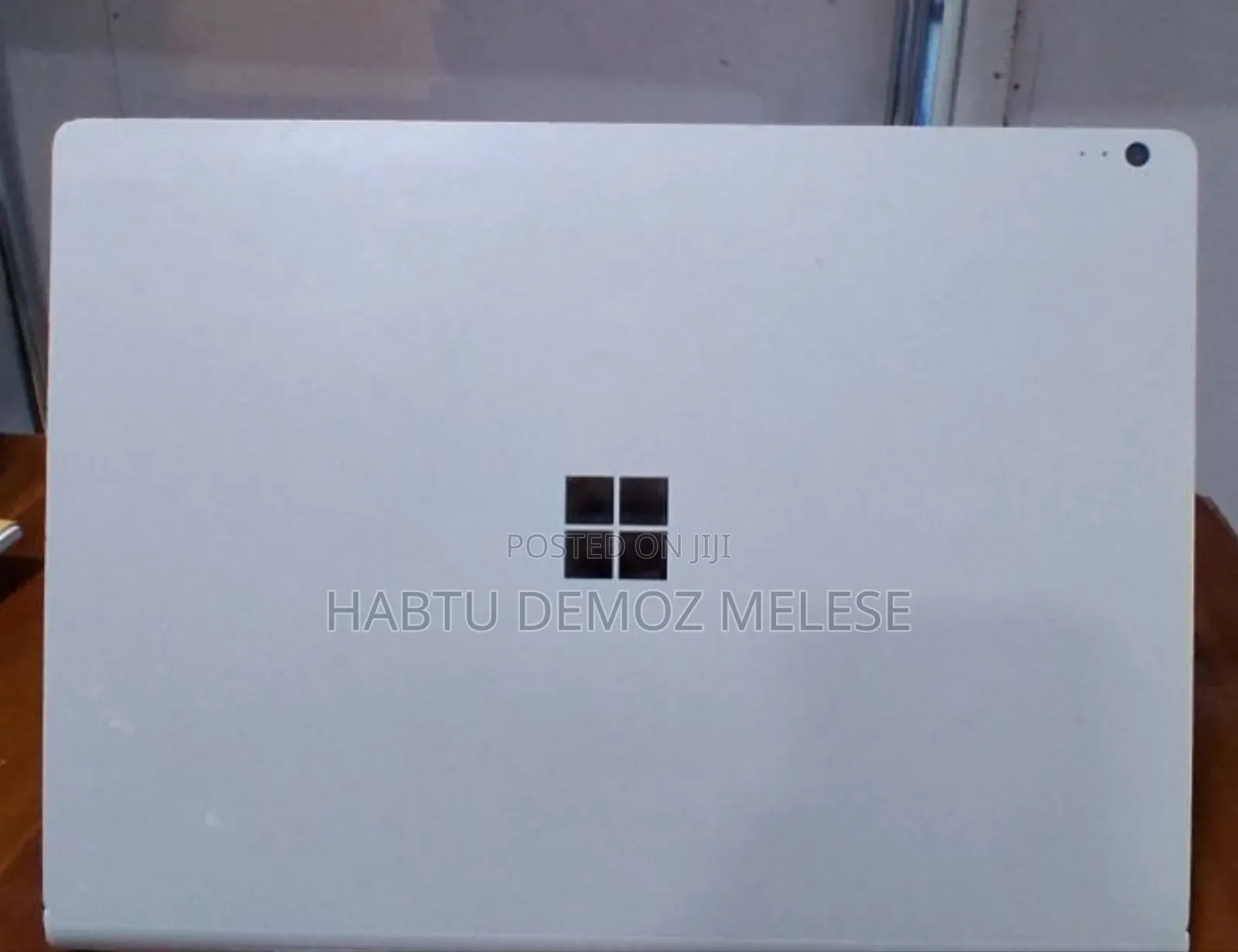 New Laptop Microsoft Surface Book 2 16GB Intel Core i7 SSD 512GB