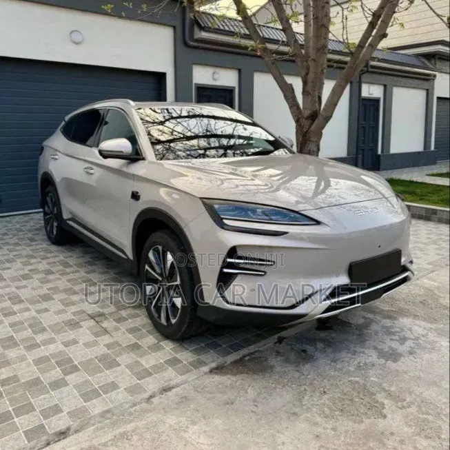 BYD Song Plus 2025 White