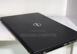 New Laptop Dell Vostro 1015 8GB Intel Core i5 HDD 500GB