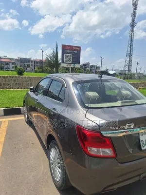 Suzuki Dzire 2022 Gray
