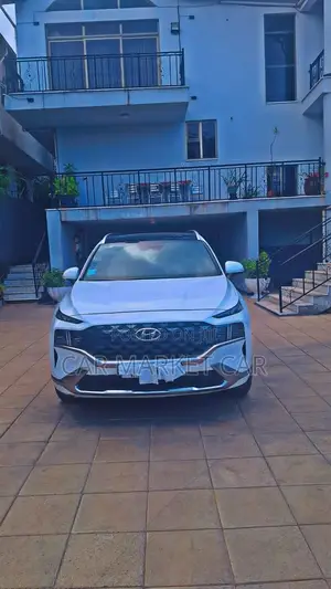 Hyundai Santa Fe Hybrid Limited AWD 2023 White