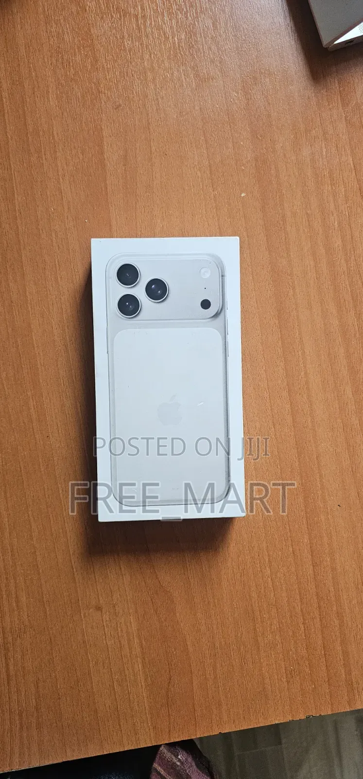 New Apple iPhone 17 Pro Max 256 GB Silver