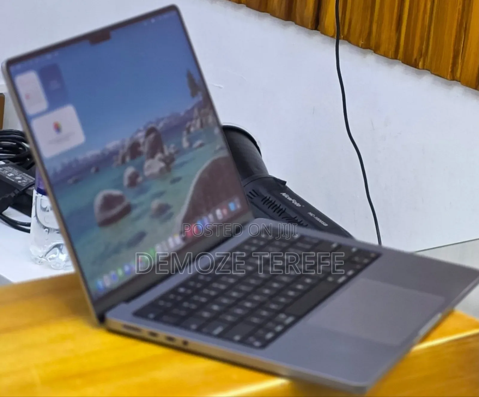 New Laptop Apple MacBook Pro M1 16GB Apple M1 Pro SSD 512GB