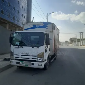 Isuzu. Be Container 2016 Whtie