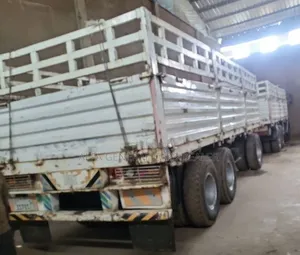 ባላቶኒ ከነተሳቢው Na በ Na ስፖንዳ a-05 ታርጋ 2019 White