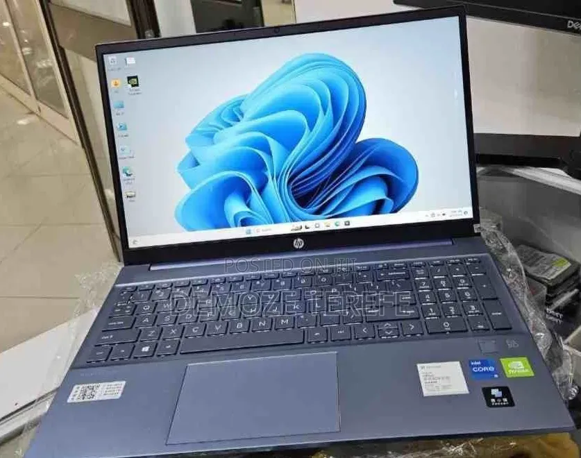 New Laptop HP Pavilion 15 16GB Intel Core i5 SSD 512GB