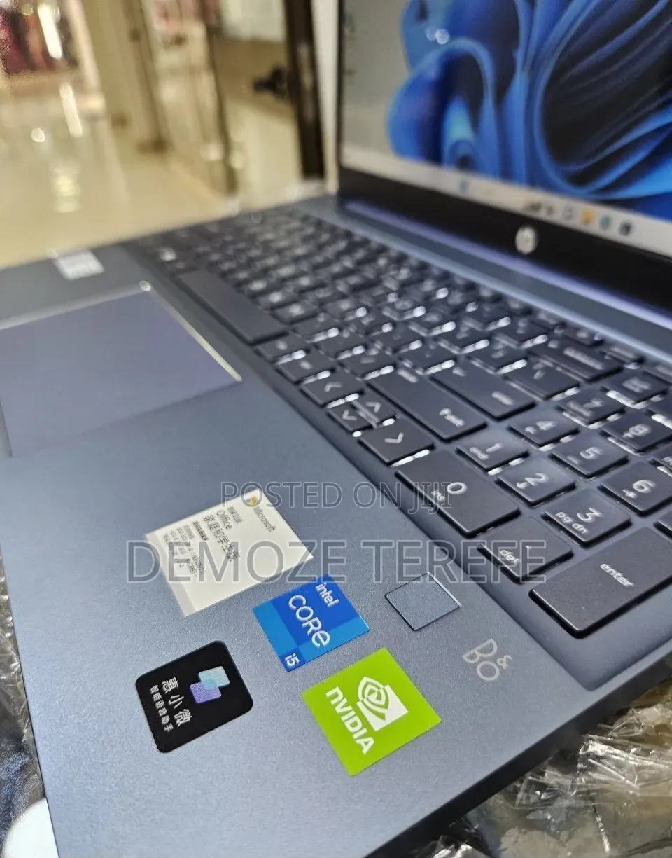 New Laptop HP Pavilion 15 16GB Intel Core i5 SSD 512GB
