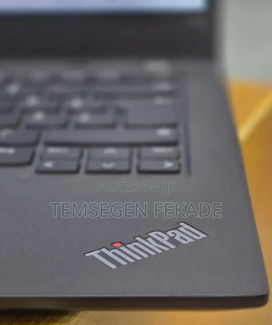 New Laptop Lenovo ThinkPad T14s Gen 2 16GB Intel Core i7 SSD 512GB