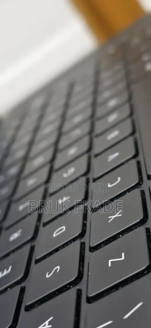 New Laptop Dell Precision 5550 16GB Intel Core i7 SSD 512GB