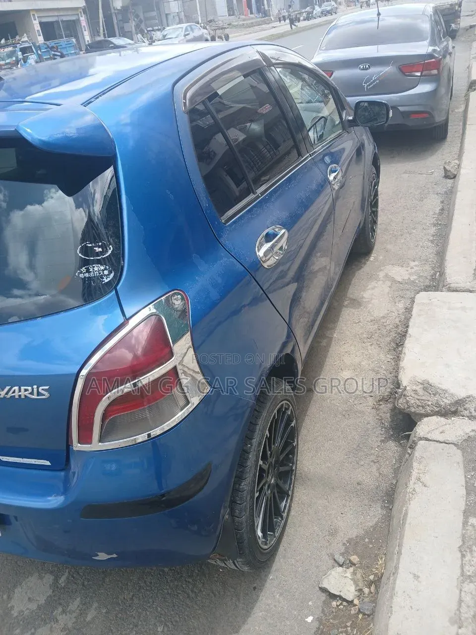 Toyota Yaris 2010 Blue